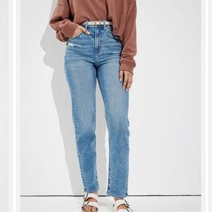 American Eagle Curvy Stretch, size 8, mom jeans.